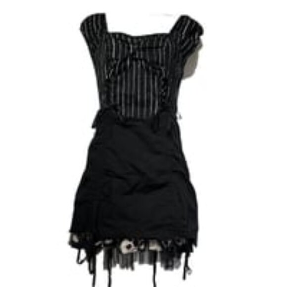 Hot Topic The Nightmare Before Christmas Pinstripe - Picture 1 of 4